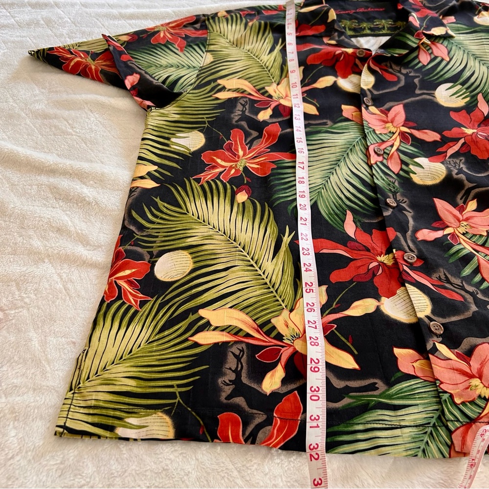 Tommy Bahama 100% Silk Mens Size X-Large Short Sleeve Hawaiian Shirt - Picture 8 of 11